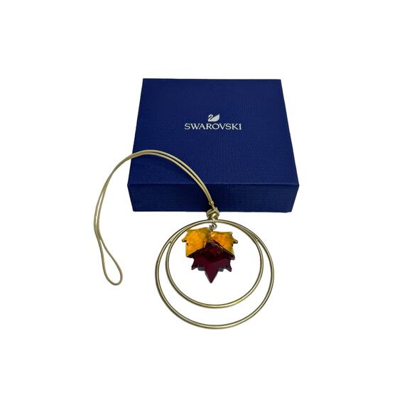 Swarovski Garden Tales Autumn Leaves Ornament - Picture 3 of 7